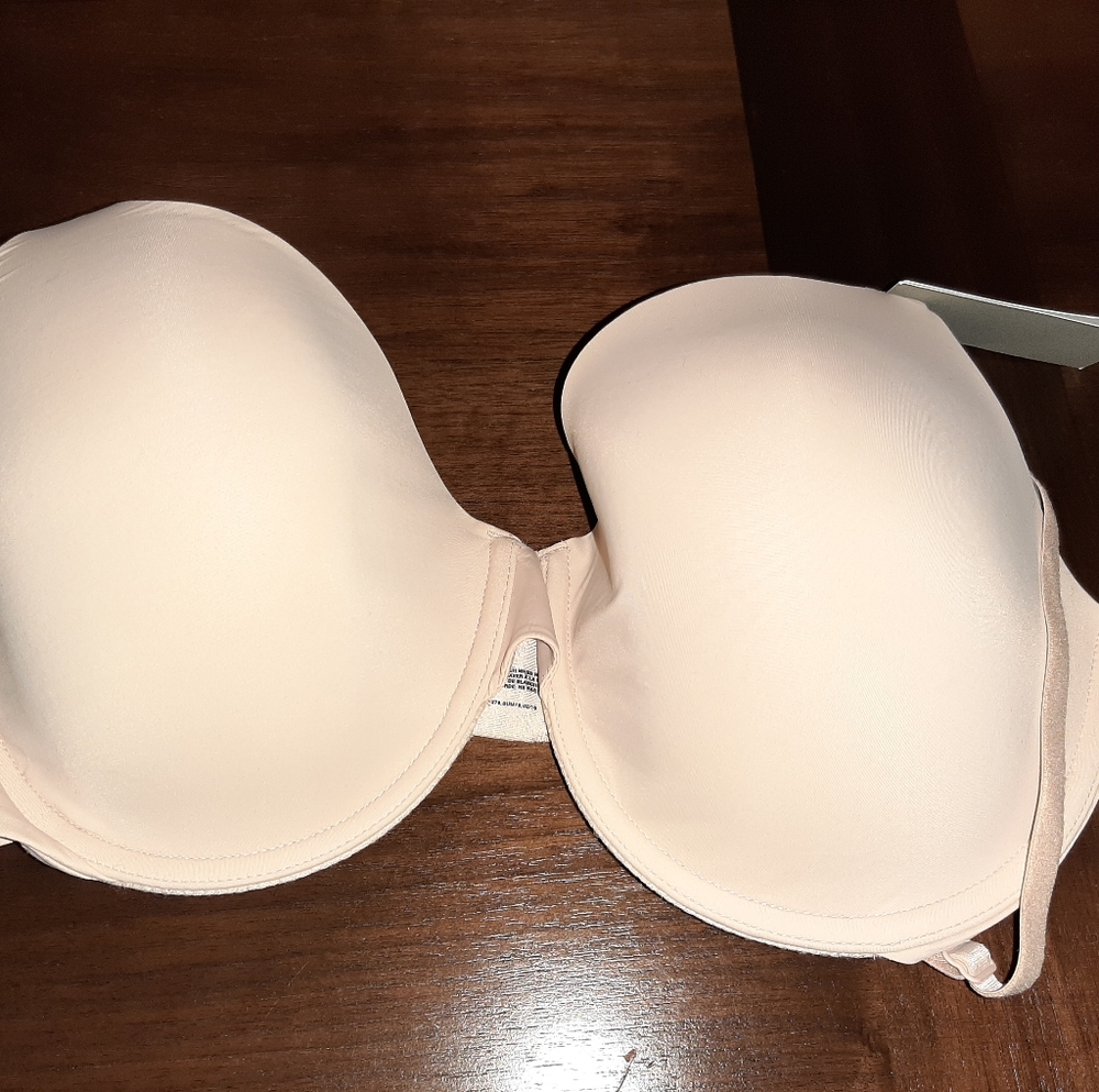 GAP t-shirt bra
